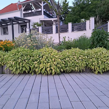 Apartment For Gyenesdiás